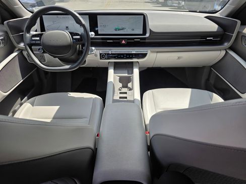 Used 2023 Hyundai Ioniq 6 SEL RWD image 12