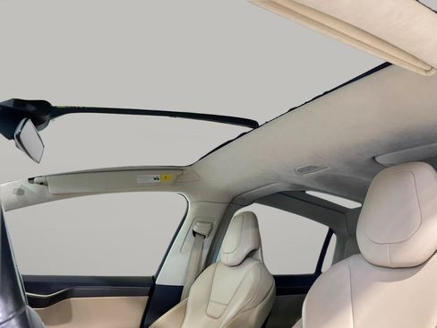 Used 2017 Tesla Model X 75D AWD/4WD image 15
