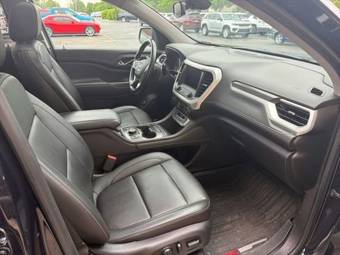 Used 2021 GMC Acadia SLT w/ Premium Package FWD image 11