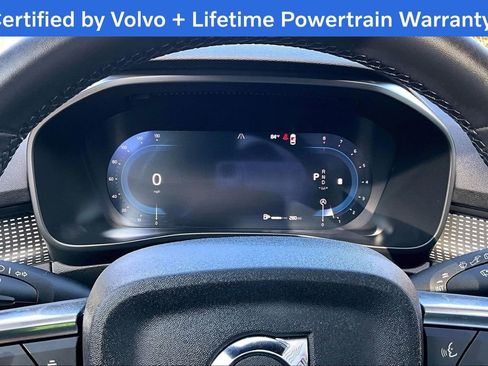 Certified 2025 Volvo XC40 B5 Plus image 27