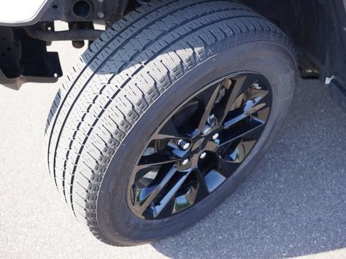Used 2020 Jeep Wrangler Unlimited Sahara AWD/4WD image 13
