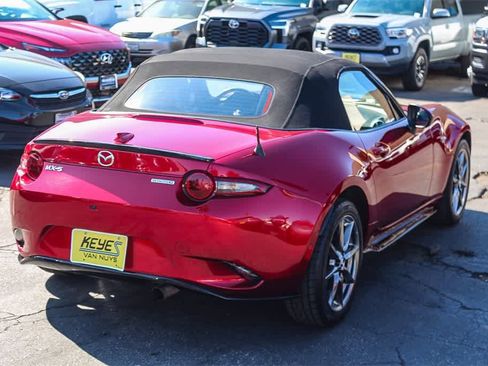 Used 2022 MAZDA MX-5 Miata Grand Touring w/ Appearance Package image 4