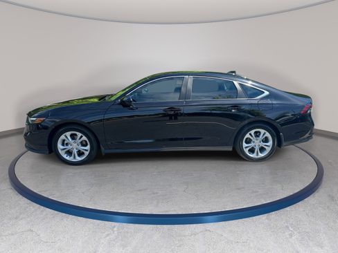 Used 2024 Honda Accord LX image 8