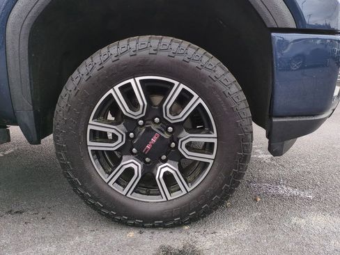 Used 2023 GMC Sierra 2500 AT4 AWD/4WD image 14