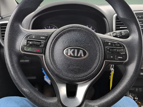 Used 2019 Kia Sportage LX AWD/4WD image 12