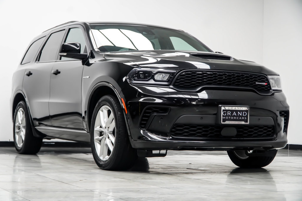 Used 2025 Dodge Durango R/T AWD/4WD image 4