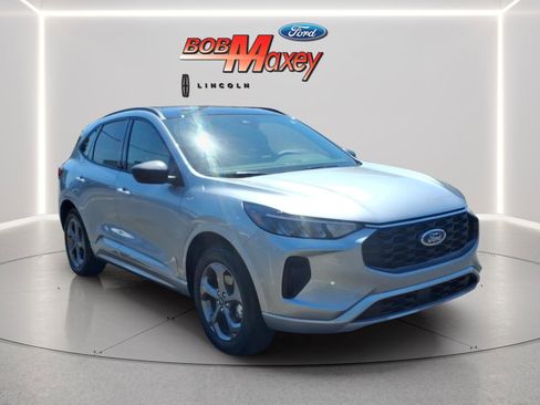 Used 2024 Ford Escape ST-Line w/ Tech Pack #1 image 3
