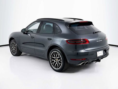Used 2018 Porsche Macan Turbo image 3