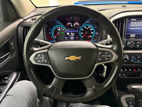 Used 2021 Chevrolet Colorado ZR2 w/ ZR2 Dusk Special Edition AWD/4WD image 33