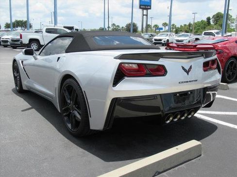 Used 2018 Chevrolet Corvette Stingray Convertible Z51 2LT RWD image 3