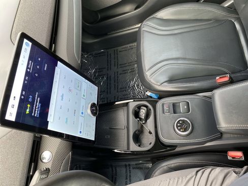 Certified 2023 Ford Mustang Mach-E Premium image 27