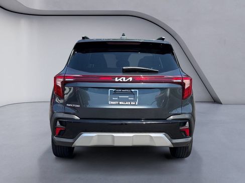 Used 2025 Kia Seltos S FWD image 4