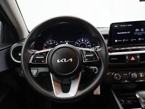 Used 2024 Kia Forte LXS FWD image 19