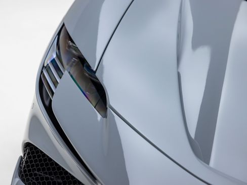 Used 2024 Ferrari SF90 Spider image 38