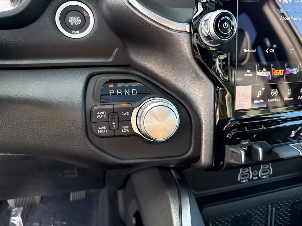 New 2027 RAM 1500 Laramie AWD/4WD image 14