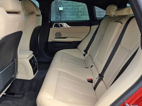 Used 2023 BMW i4 eDrive35 w/ Premium Package RWD image 19
