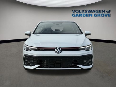 New 2026 Volkswagen GTI SE image 2