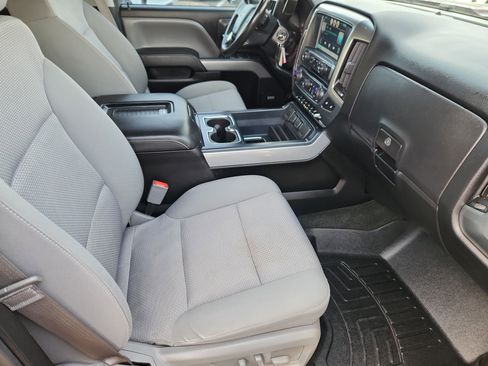 Used 2016 Chevrolet Silverado 3500 LT w/ LT Convenience Package image 11