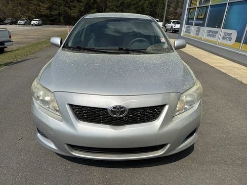 Used 2010 Toyota Corolla image 2