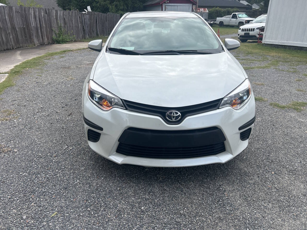 Used 2014 Toyota Corolla LE FWD image 9