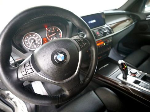 Used 2011 BMW X5 xDrive35d image 7