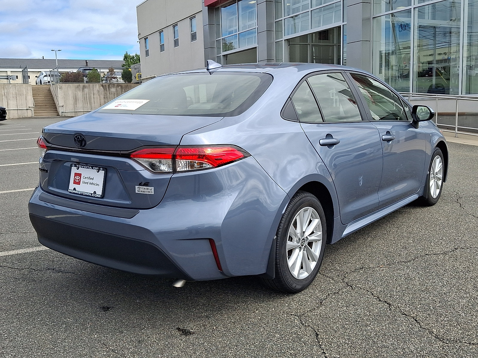 Certified 2023 Toyota Corolla LE w/ LE Convenience Package FWD image 6