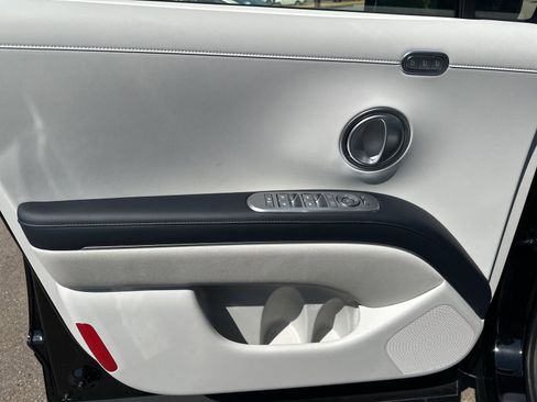 New 2026 Hyundai Palisade Calligraphy image 8