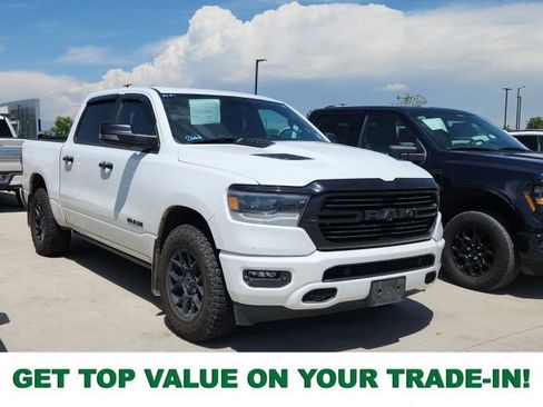 Used 2023 RAM 1500 Laramie AWD/4WD image 1
