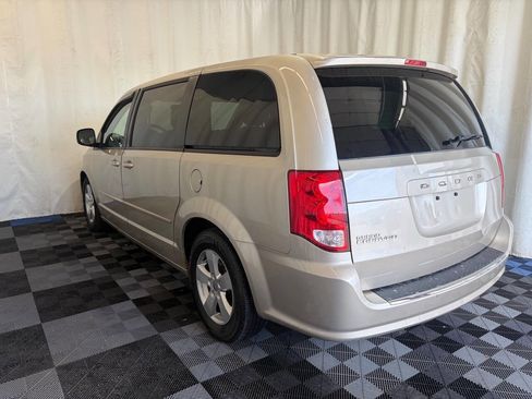 Used 2013 Dodge Grand Caravan SE FWD image 5