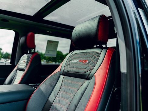 New 2025 Ford F250 Lariat w/ Lariat Ultimate Package image 27