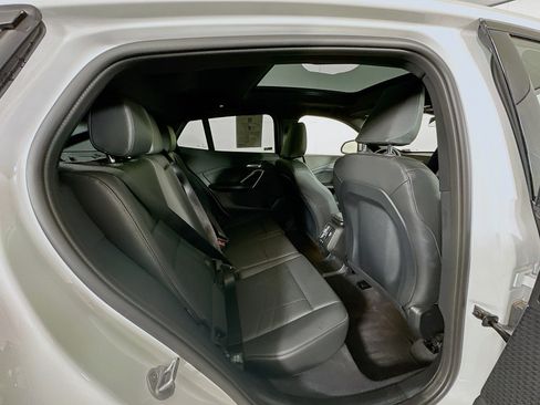 Used 2025 BMW X2 xDrive28i image 31