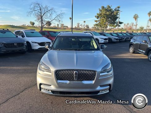 Used 2022 Lincoln Aviator Reserve w/ Equipment Group 201A image 2