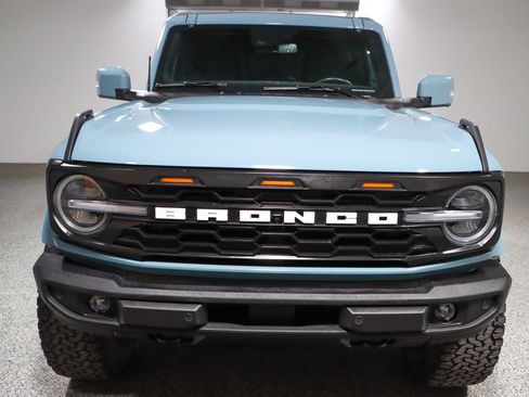 Used 2022 Ford Bronco Outer Banks image 4