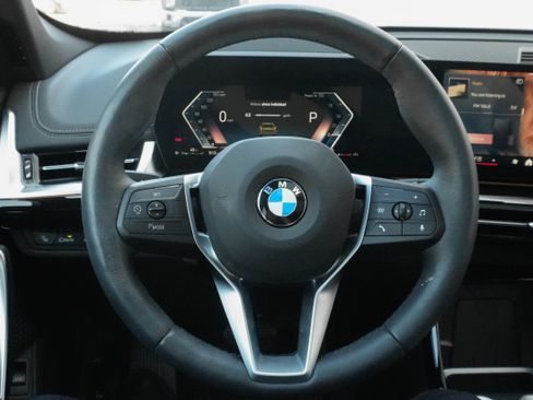 Certified 2025 BMW X1 xDrive28i AWD/4WD image 18