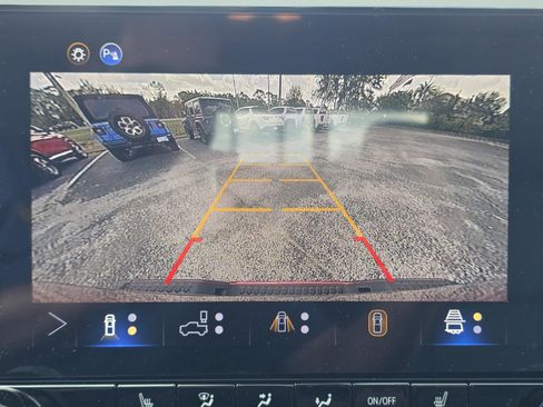 New 2026 Chevrolet Colorado LT w/ LT Convenience Package image 27