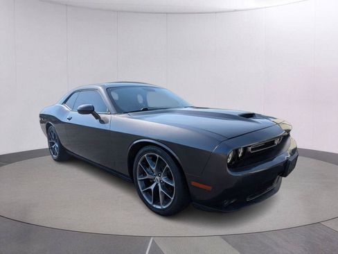 Used 2022 Dodge Challenger GT RWD image 7