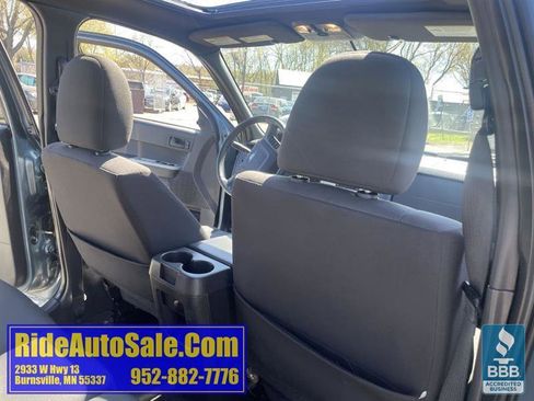 Used 2011 Ford Escape XLT w/ 202A Rapid Spec Order Code FWD image 38
