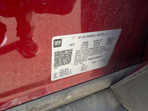 Used 2022 GMC Acadia SLE w/ Driver Convenience Package image 22