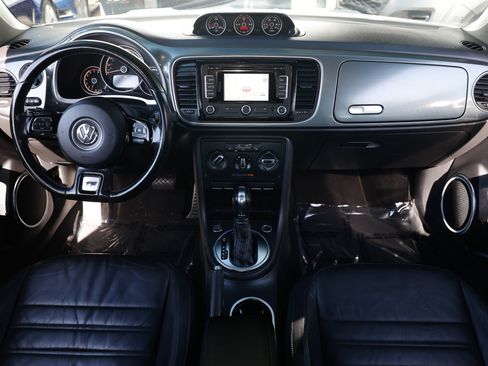 Used 2013 Volkswagen Beetle Turbo FWD image 2