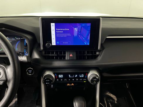 Certified 2025 Toyota RAV4 XLE image 18