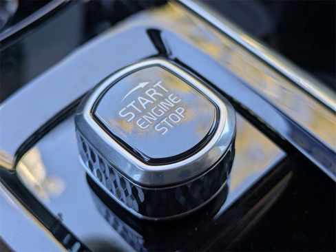 New 2026 Volvo XC60 B5 Core image 39