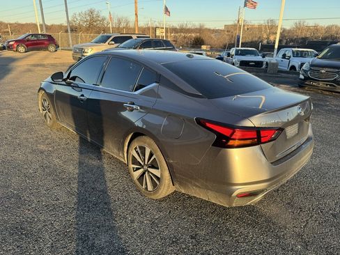 Used 2020 Nissan Altima 2.5 SL image 5