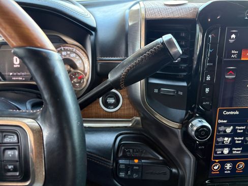 Used 2019 RAM 2500 Limited AWD/4WD image 19