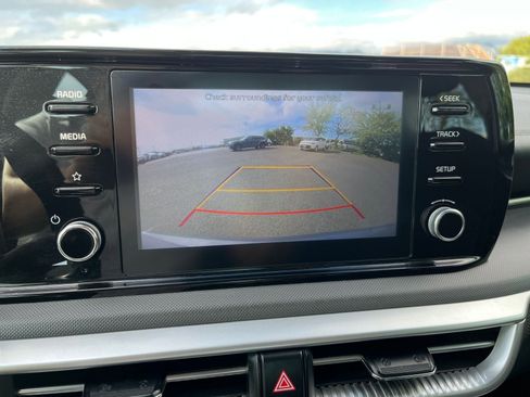 Used 2023 Kia K5 LXS image 20