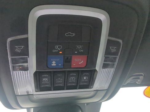 Used 2023 RAM 1500 Laramie image 26