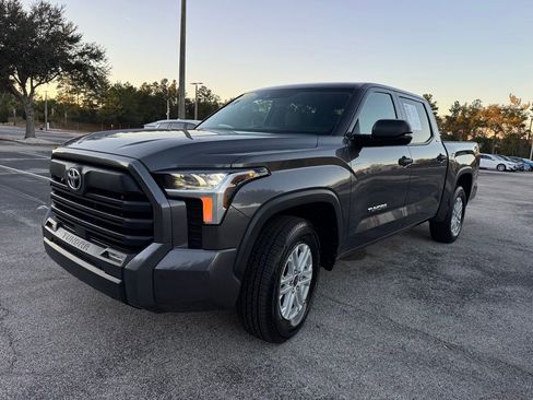 Used 2022 Toyota Tundra SR5 image 3