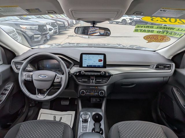 Certified 2023 Ford Escape Active AWD/4WD image 17