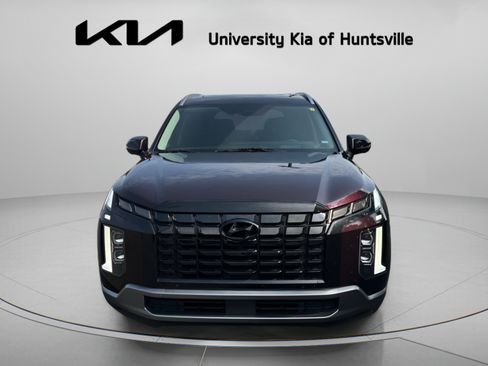 Used 2024 Hyundai Palisade Limited AWD/4WD image 3