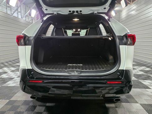 Used 2022 Toyota RAV4 XSE image 37