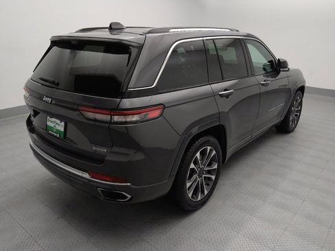 Used 2022 Jeep Grand Cherokee Overland w/ Advanced Protech Group III image 9